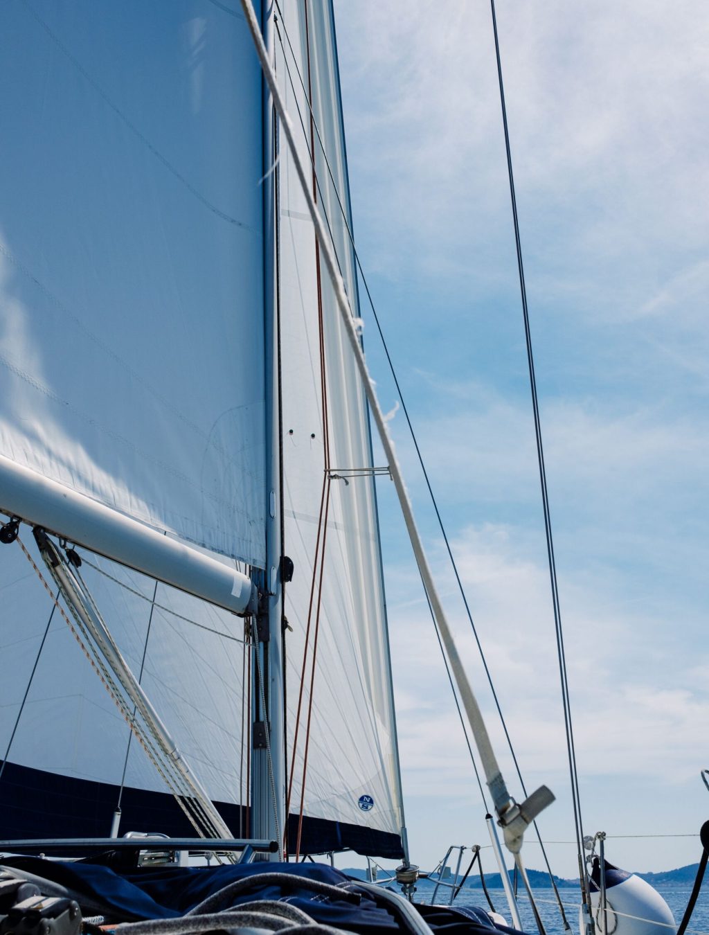 pexels-laura-paredis-1047081-27041510